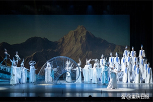 華途傳媒 |  泸州老窖與中(zhōng)國(guó)歌劇舞劇院聯合出品的音樂詩劇《大河》在國(guó)家大劇院音樂廳上演